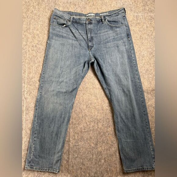 Wrangler Jeans Mens 42 X 30 Blue Denim High Rise Regular Fit Straight Leg Preppy - Picture 1 of 5